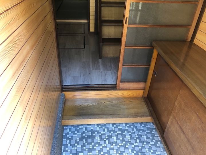 大阪府松原市高見の里6(一戸建)の賃貸物件の玄関