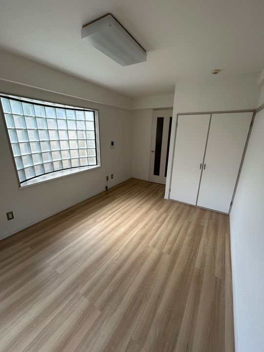 ドリームシャトレの居間