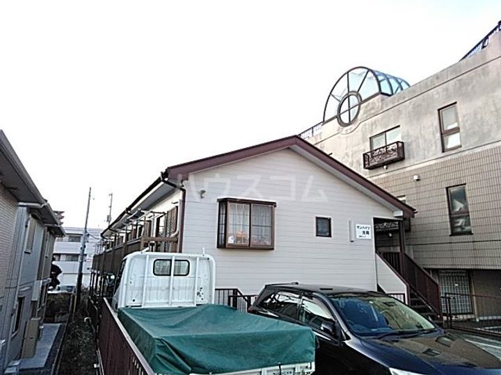サンハイツ浅岡の外観