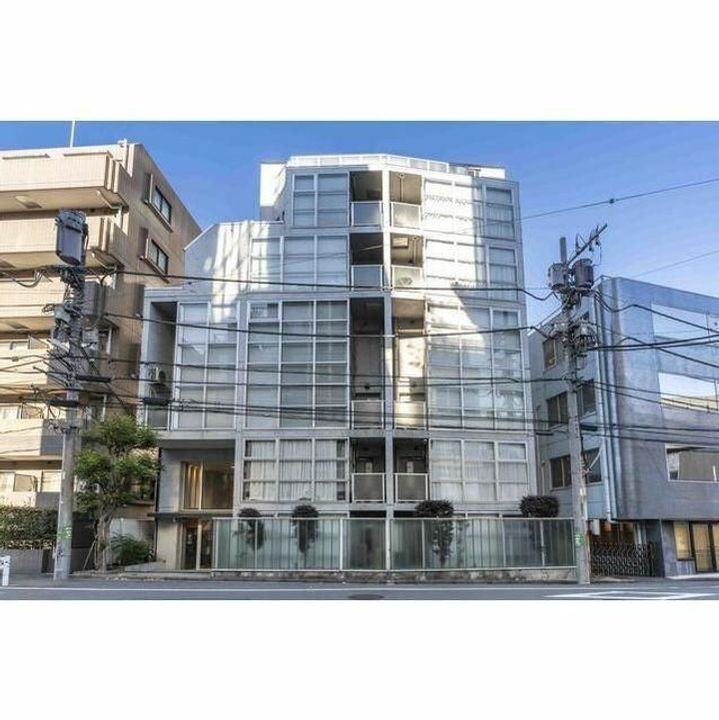 フルハウス代々木の外観