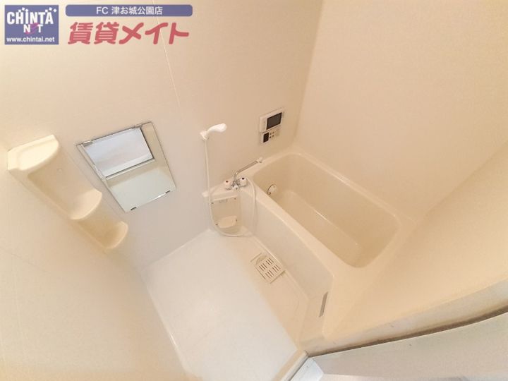 SーFORT三重大学前の風呂