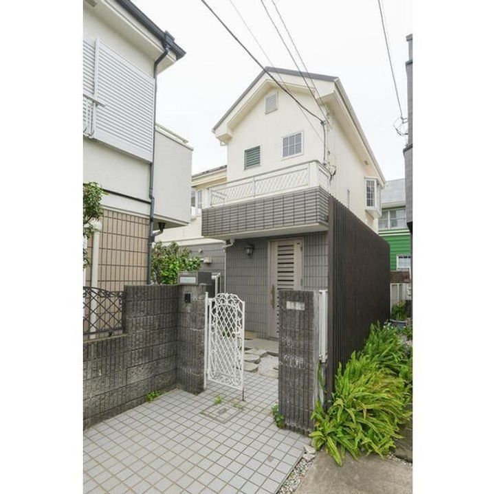 東京都世田谷区瀬田5(一戸建)の賃貸物件の外観