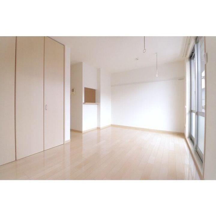 レジデンス竹富IIの居間