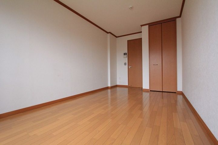 レステュディオの居間