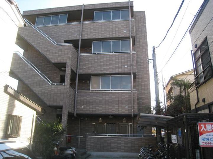 レステュディオの外観