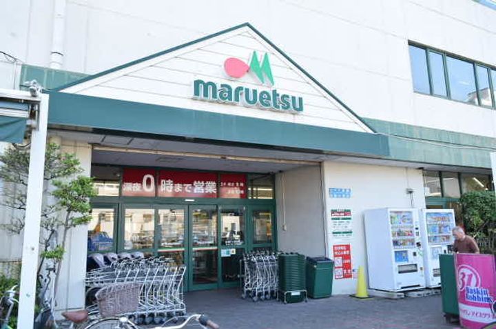 レステュディオの周辺