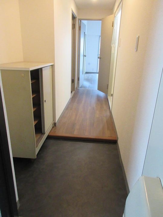 川口ハウスの玄関