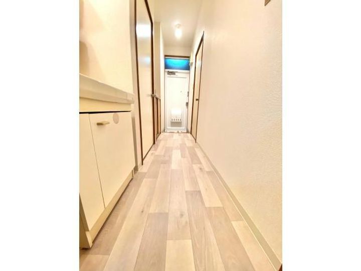 ハイツ蓮見の玄関