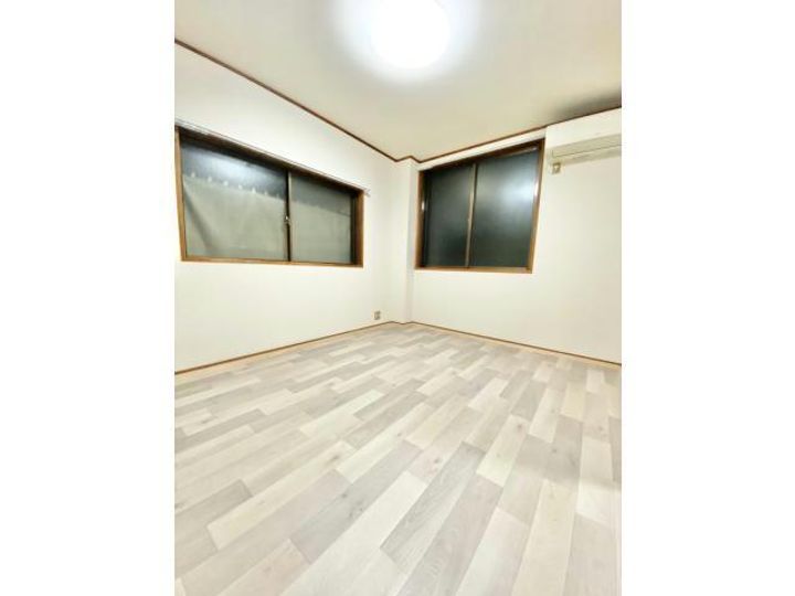 ハイツ蓮見の居間