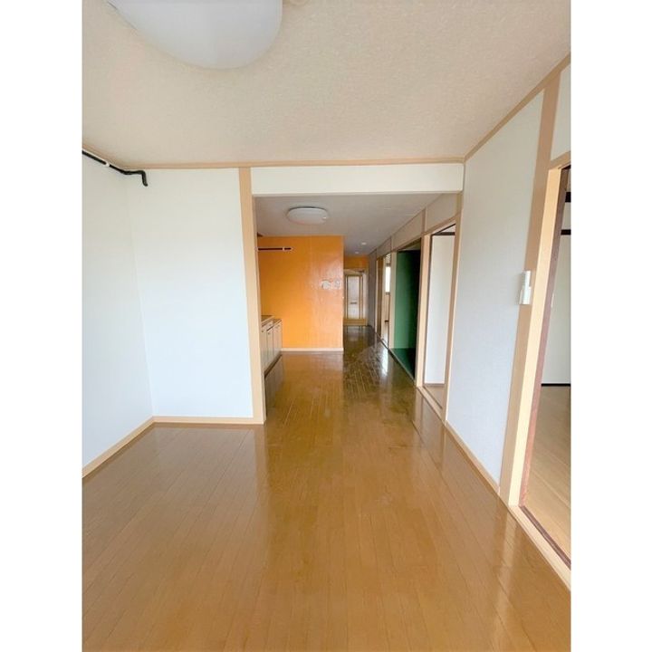 カーサ・セレーノの居間