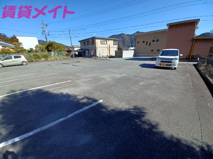 岡村ハイツの地図