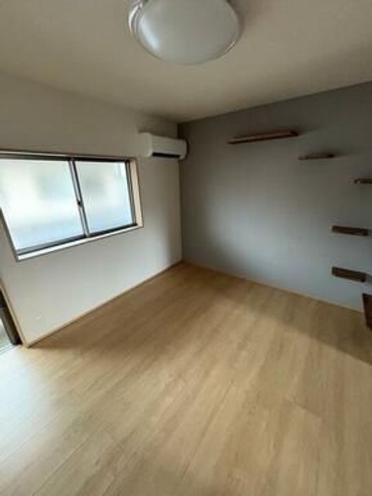 ワンにゃんハウスティラーノ1番館の居間