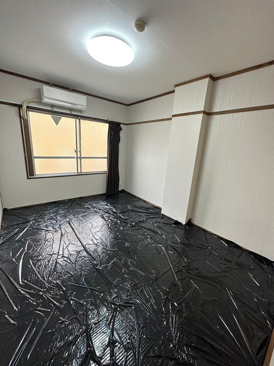 サンヒルズマンションの居間