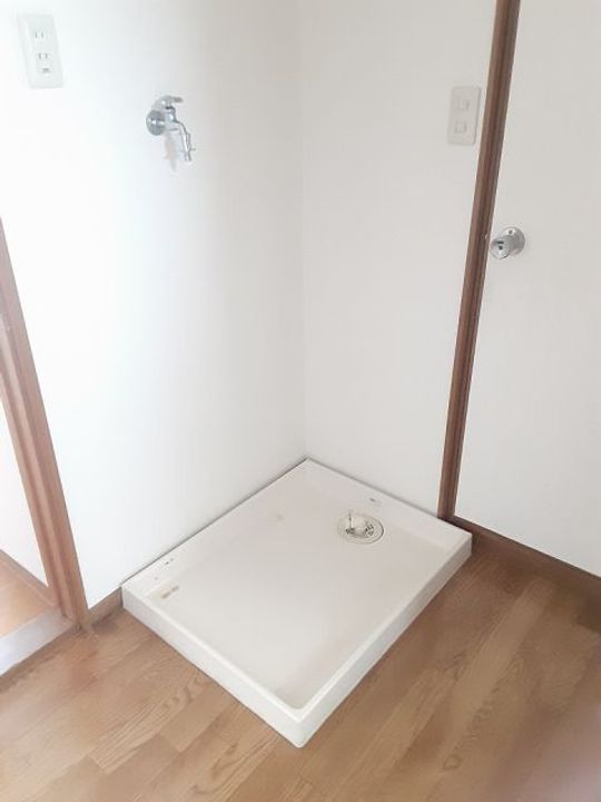 ドミール杉田の内装