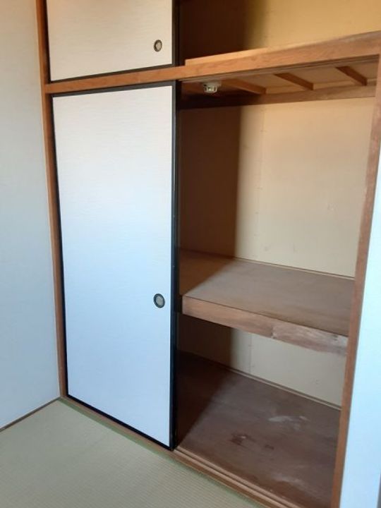 ドミール杉田の内装