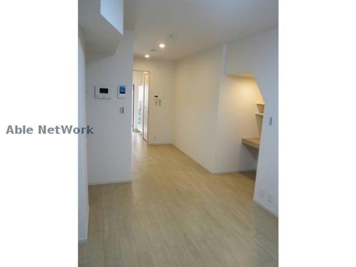 愛知県高浜市碧海町5(アパート)の賃貸物件の居間