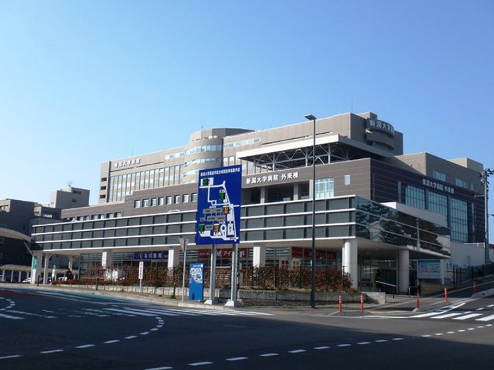 ヴィラ東中通の周辺
