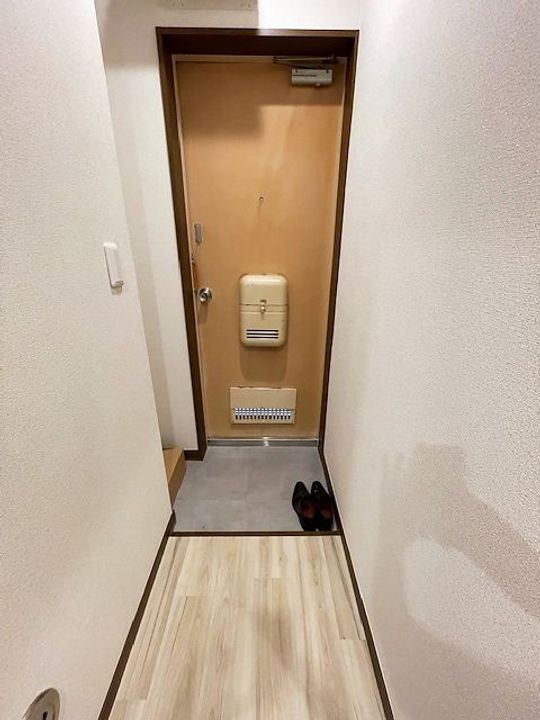 東京都練馬区中村3(マンション)の賃貸物件の玄関