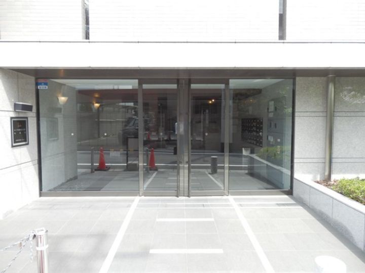 ルーブル中野富士見町伍番館の地図