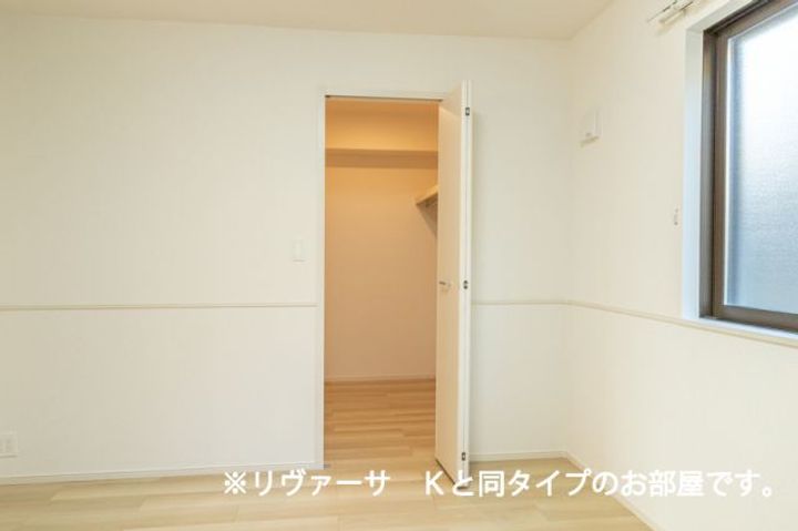 コリーナ アルモ Eの内装