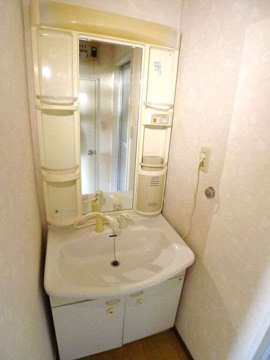 愛知県名古屋市千種区丸山町2(マンション)の賃貸物件の内装