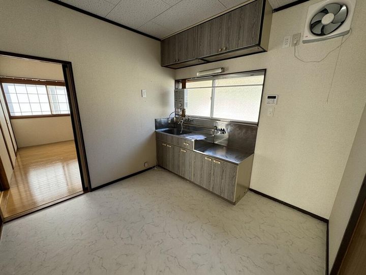 宮城県白石市松ケ丘2(一戸建)の賃貸物件のキッチン