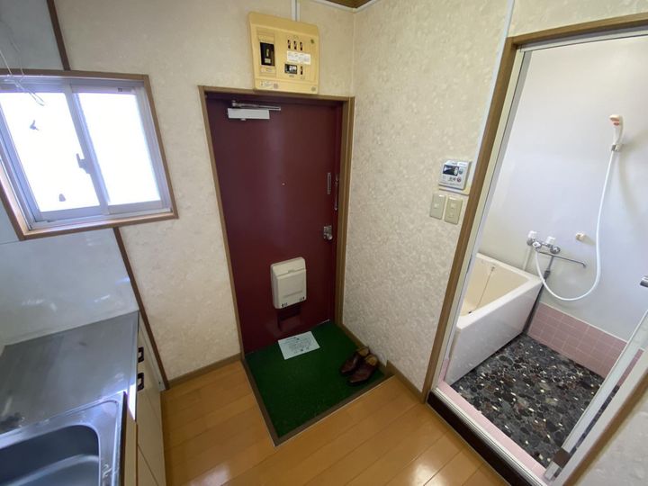 コーポSKの玄関