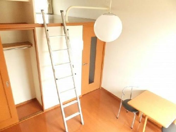 レオパレスIRONの内装