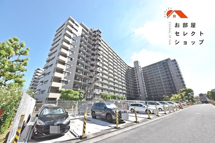 ファミールハイツ八尾の外観