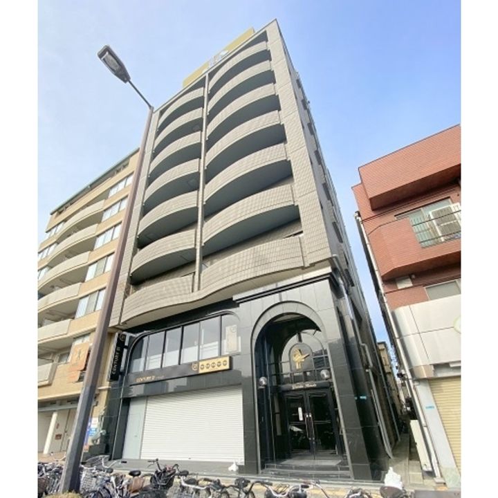 グランドールハタダの外観