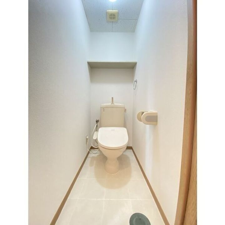 ユーミーjullieの内装