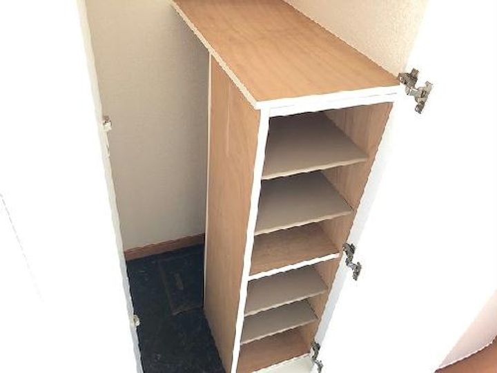 レオパレスエクセルイン 下平川の玄関