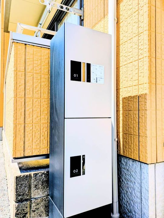 シャーメゾン洛陽 D棟の外観