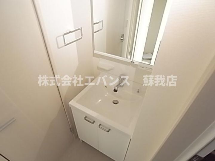 リブリ・若草の内装