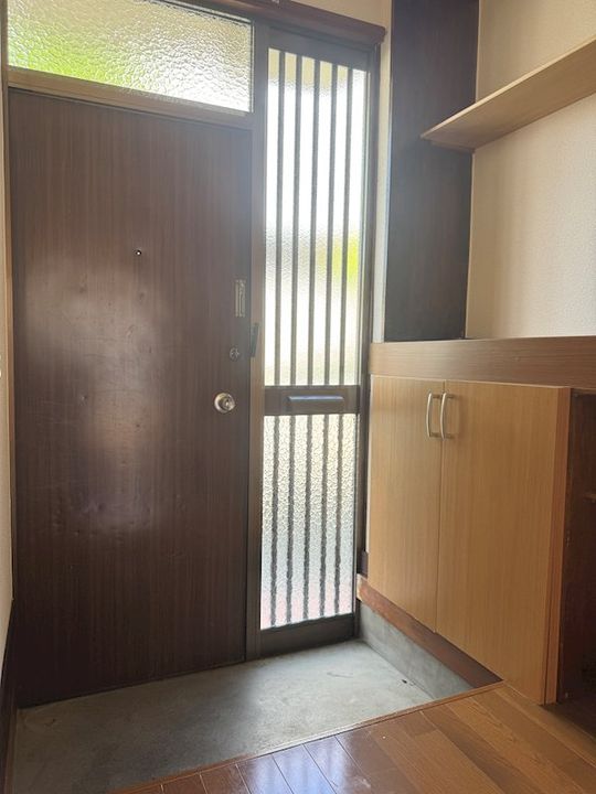 山梨県中央市中楯(一戸建)の賃貸物件の玄関