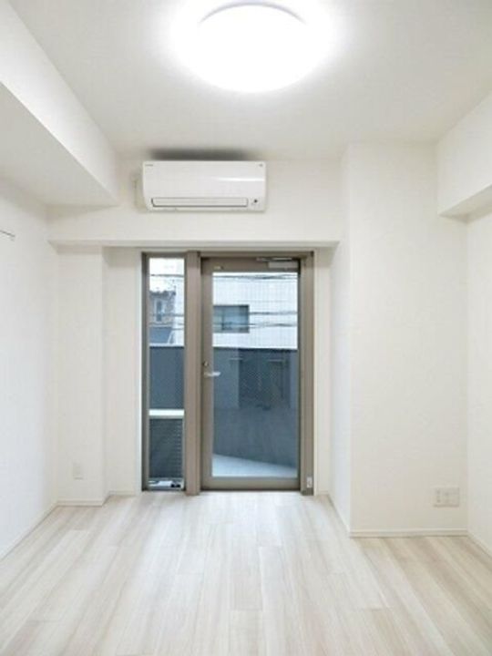 神奈川県横浜市南区永楽町1(マンション)の賃貸物件の居間