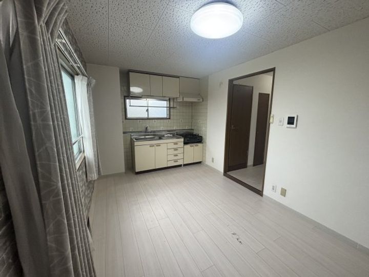 グレースマンションの居間