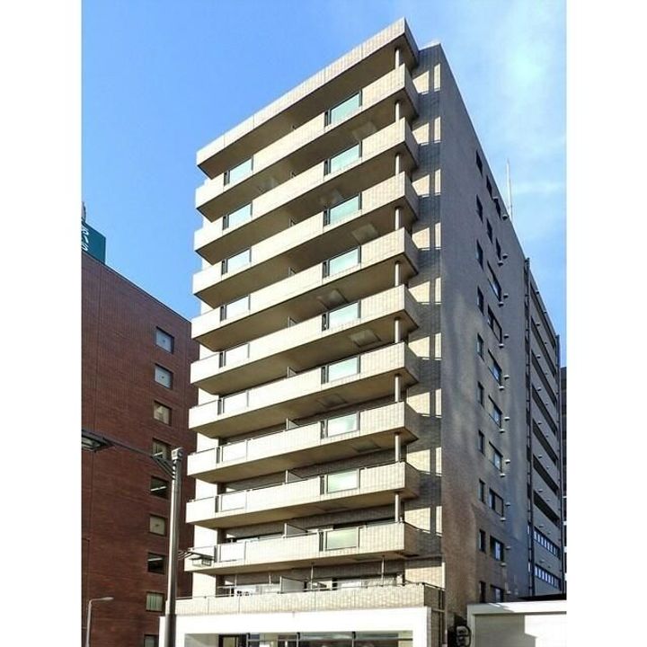 コモドール雷門の外観