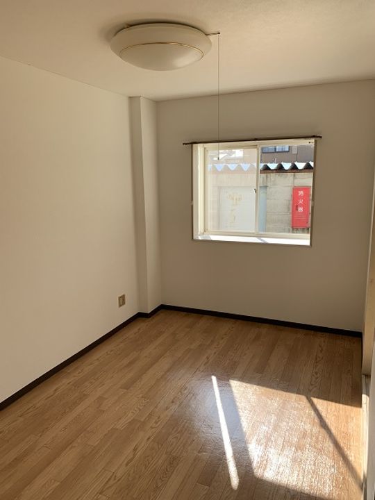 メゾン明園の居間