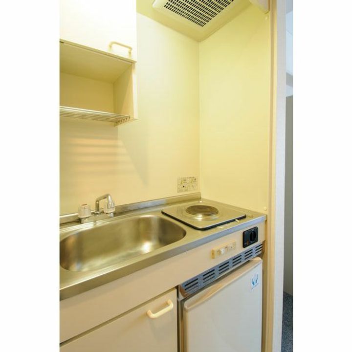 ドーミー福田町のキッチン