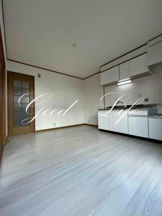 兵庫県加東市下滝野4(アパート)の賃貸物件の居間