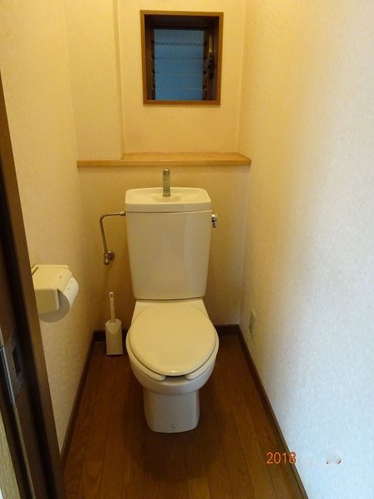 小林ビルの内装