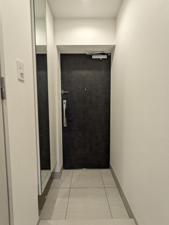 東京都練馬区中村北2(マンション)の賃貸物件の玄関