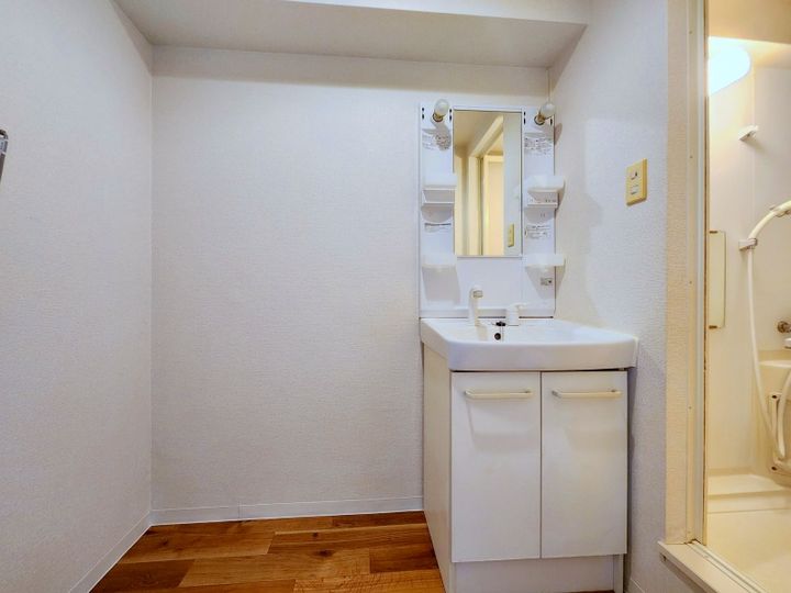 アルバアシャリア奥本ビルの内装