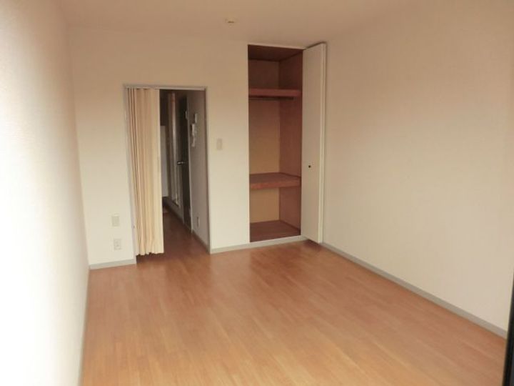 ケイハウスの内装