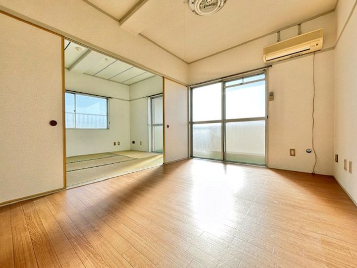 サニーハイツマキの居間