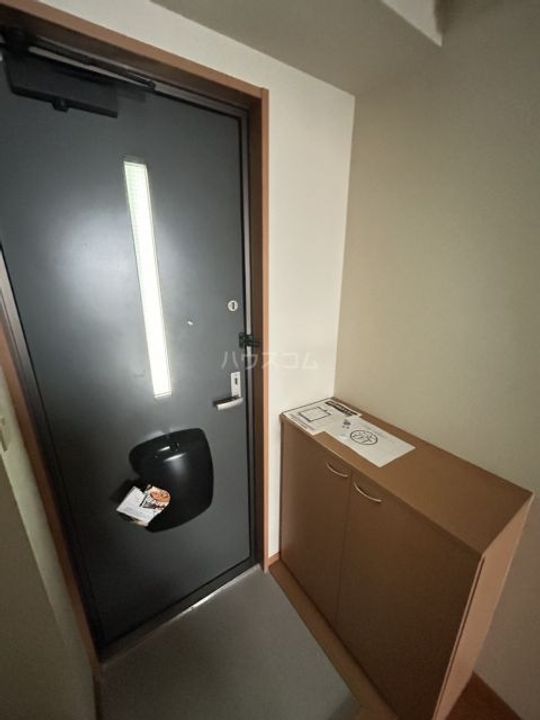 レスプランドールの玄関