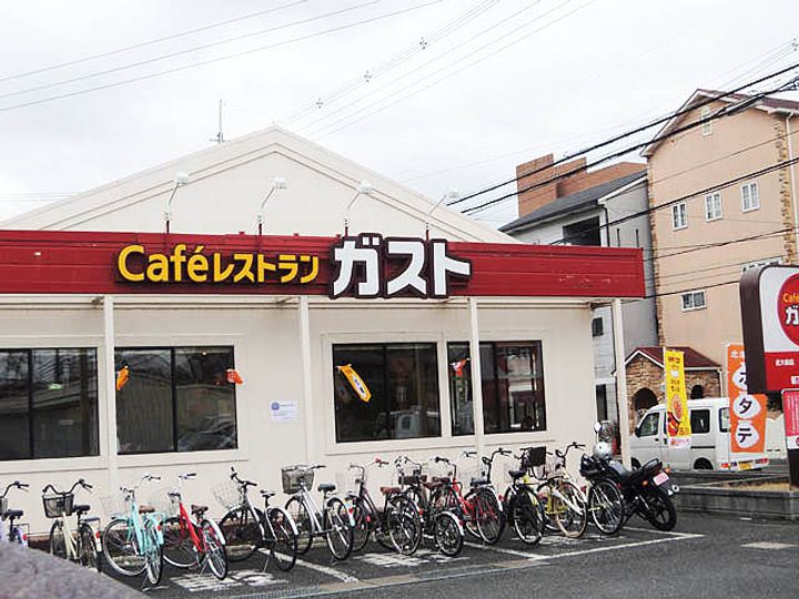 サンコート小澤の周辺