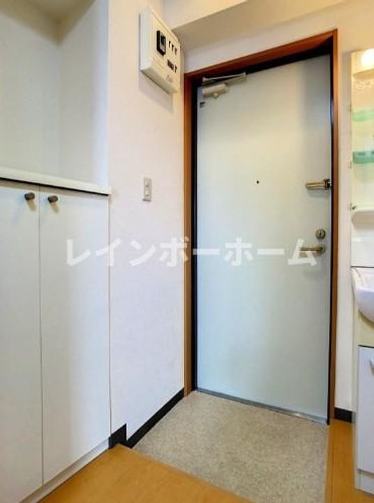 東京都台東区日本堤2(マンション)の賃貸物件の玄関