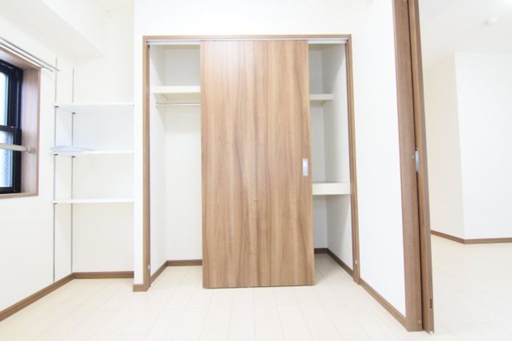 KMGビルの内装